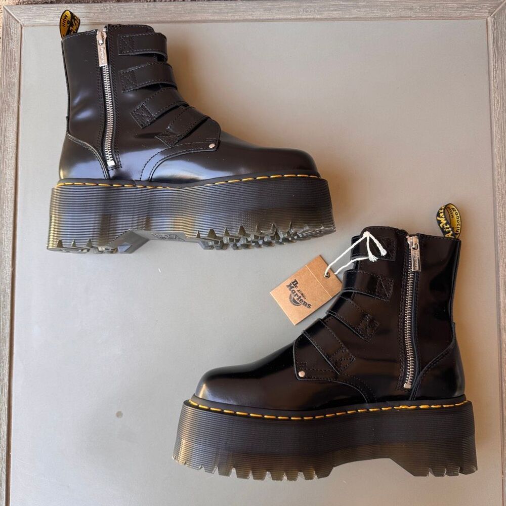 Dr. Martens Jadon Max Hardware HDW Platform Boots Womens 8 Straps Buckles Black - Picture 6 of 16